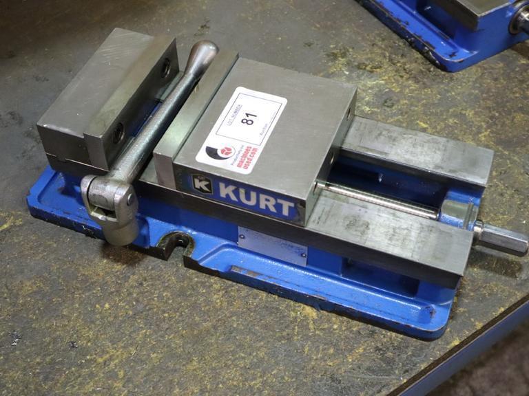 Kurt D675 6" Machine Vise, Steel Jaws, Handle- Auction Item