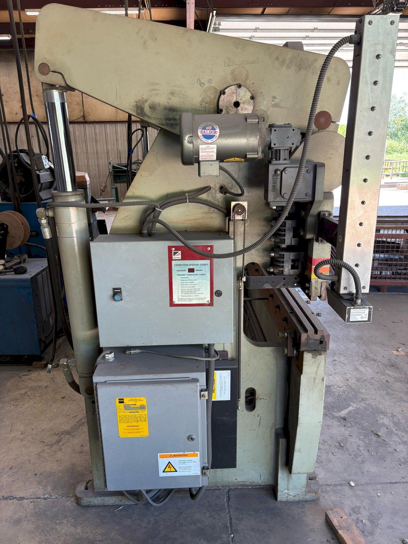 1 - PREOWNED ACCURPRESS CNC HYDRAULIC PRESS BRAKE, MODEL #: 710012, S/N: 3370