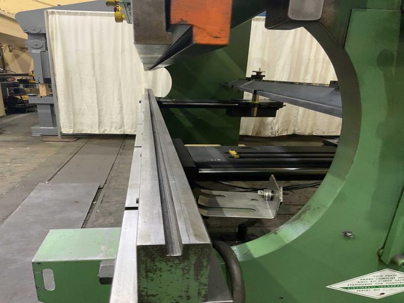175 TON X 14' CINCINNATI MODEL 175X12CB HYDRAULIC PRESS BRAKE