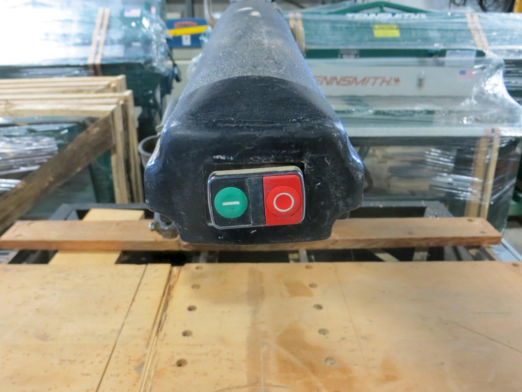 DEWALT HEAVY DUTY 14” RADIAL ARM SAW   MODEL: GAMN TYPE B