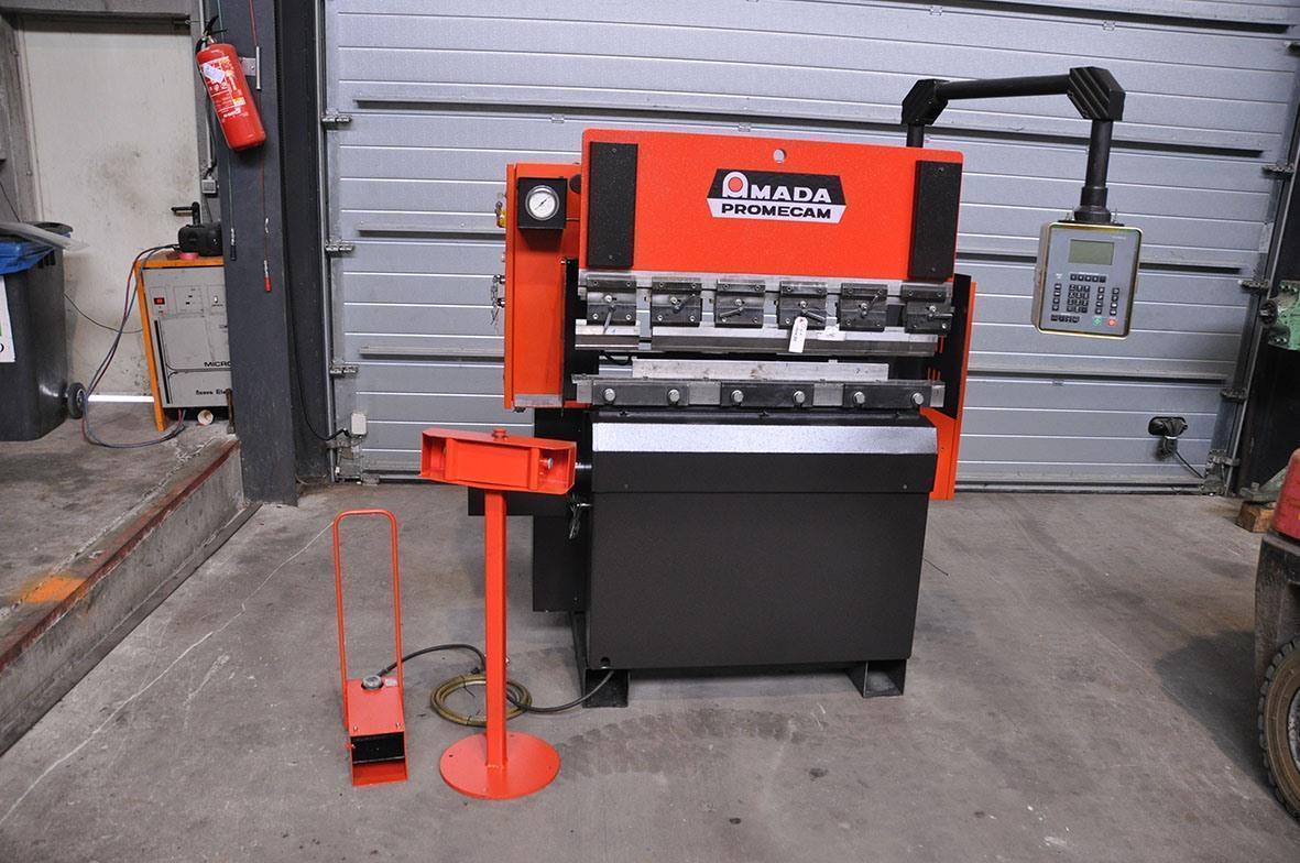 Amada - Promecam IT 25 ton x 1250 mm CNC
