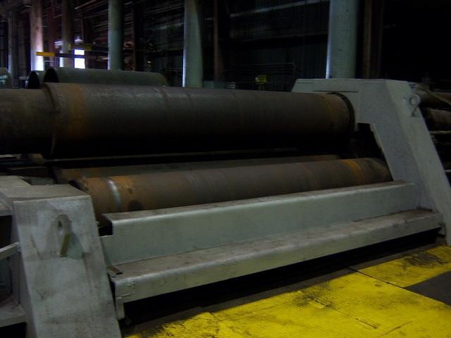 12' x 2 1/2" Haeusler 4 Roll Double Initial Pinch Hydraulic