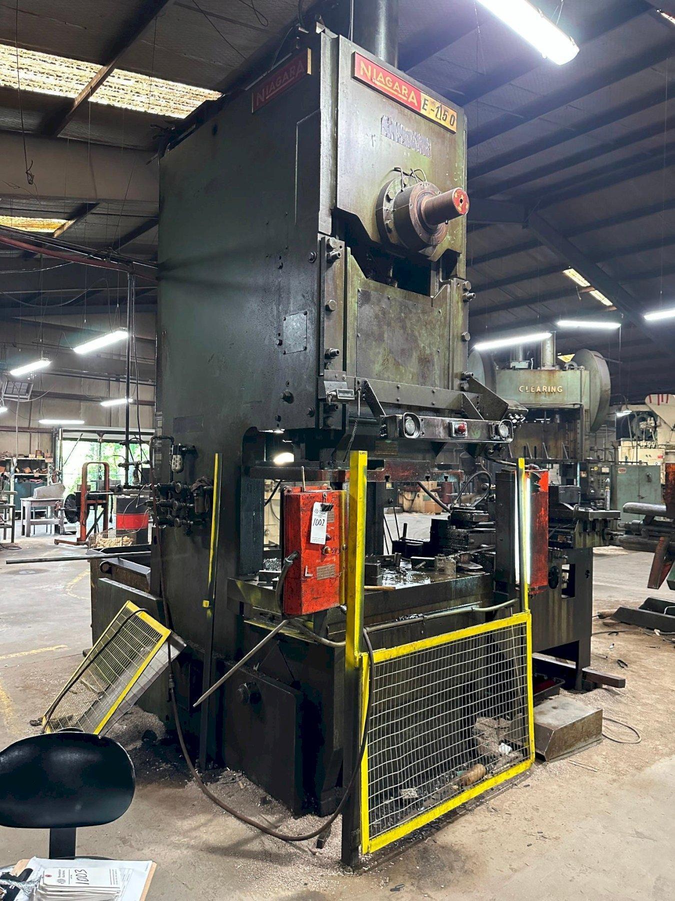 150 TON NIAGARA MODEL #E-150 OBI PUNCH PRESS 8" STROKE: YOBRO #26138