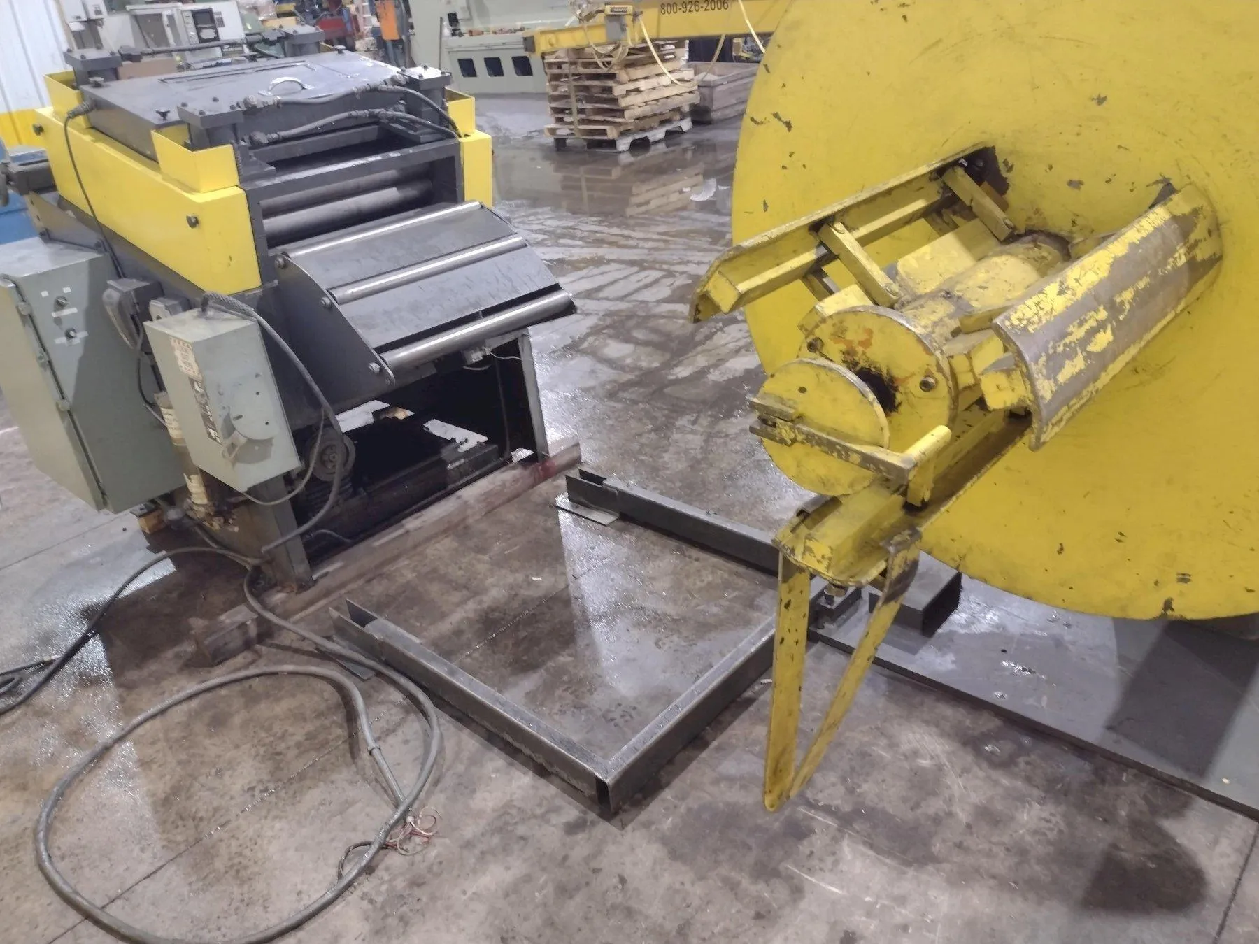 COE PRESS Double End Coil Reel And Straightener 8,000 Lbs. x 24" Wide