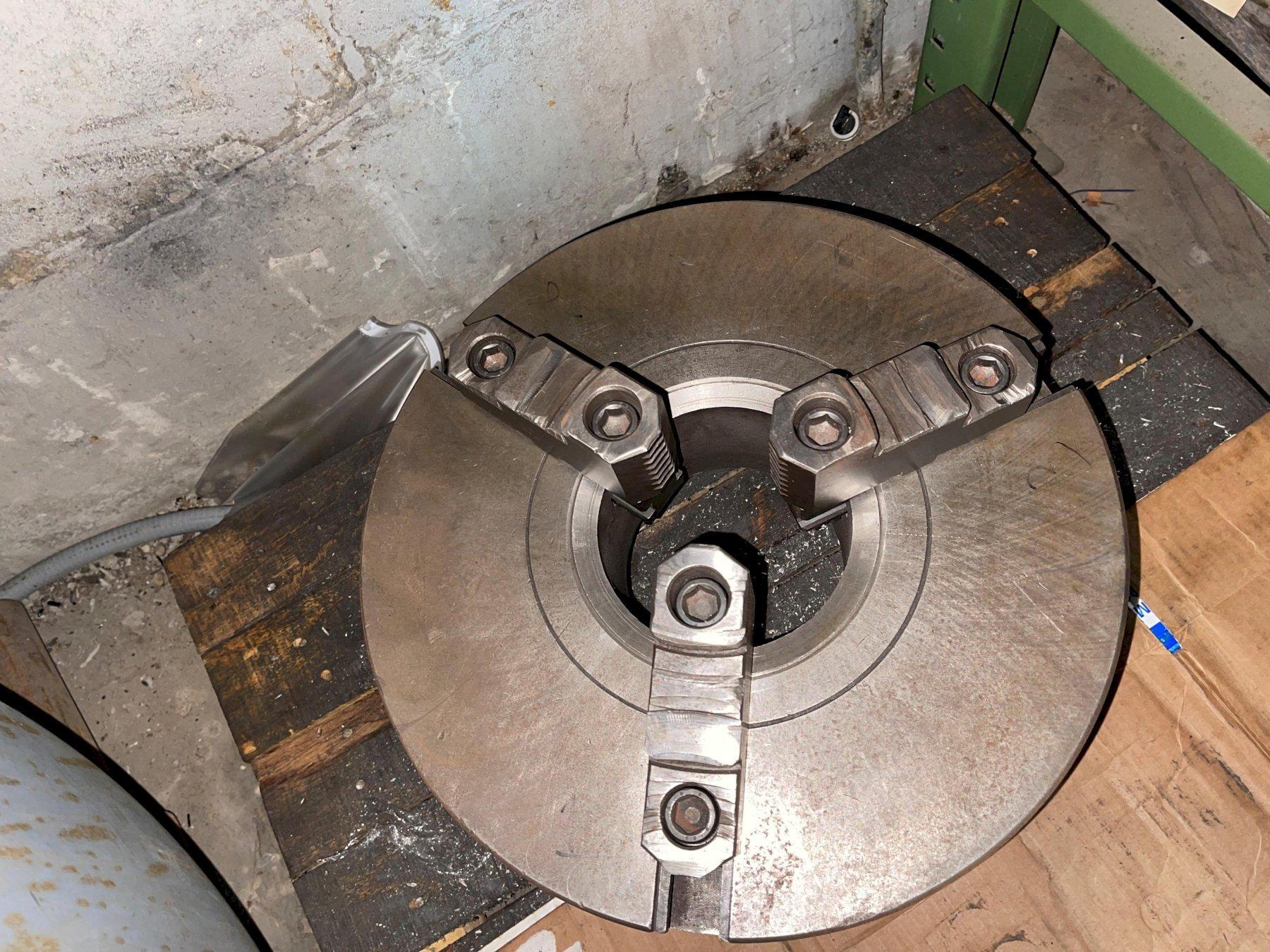 16" 3-JAW MANUAL CHUCK