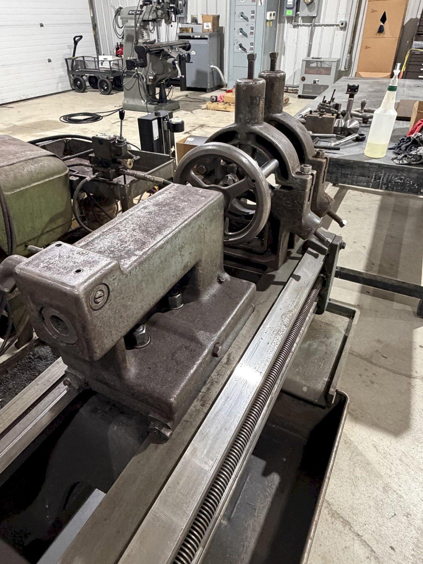 Leblong Regal Servo-Shift 17" x 102" Engine Lathe