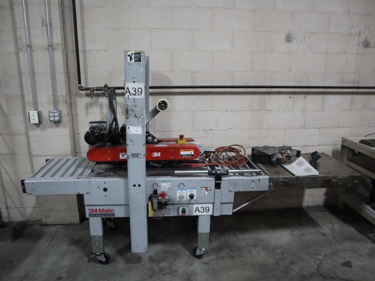 3M-Matic 700r Random Case Sealer with AccuGlide II Taping Heads- Auction Item