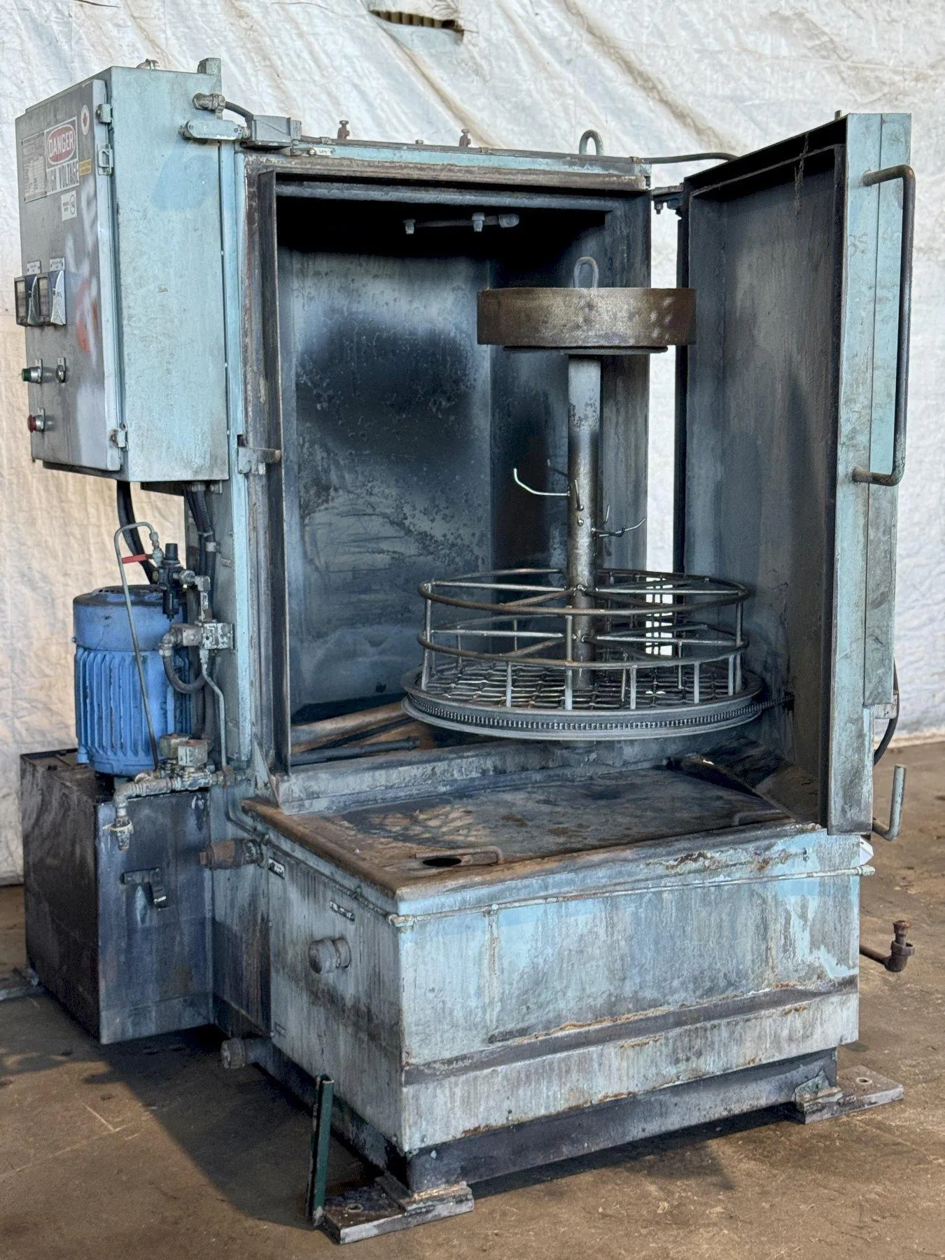 26" PROCECO TYPHOON MODEL #HD-26-36-S-1000-R ROTARY PARTS WASHER: YOBRO #26121