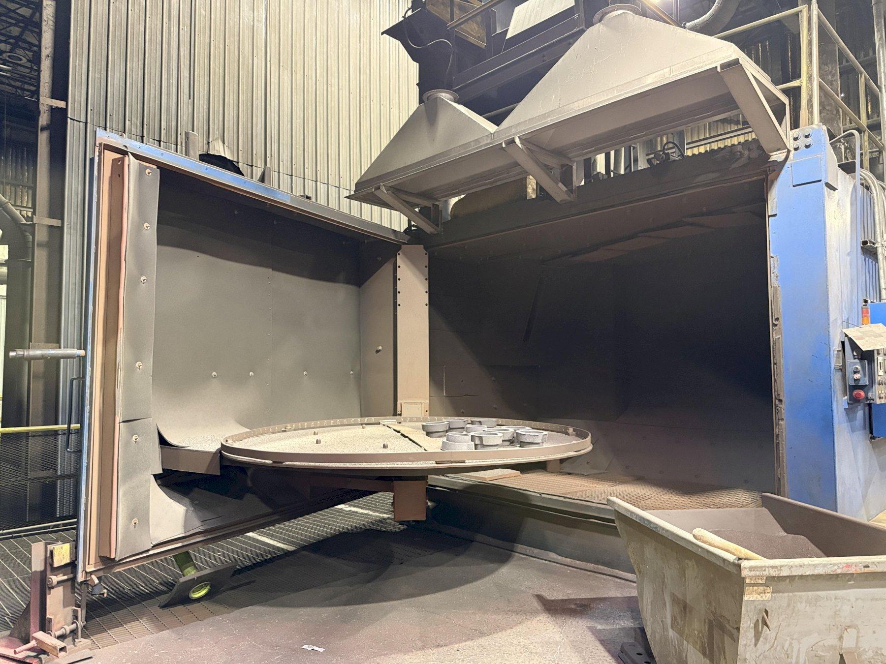 Wheelabrator 8' single table tablast cleaning machine s/n A132804, 1- belt type shot wheel, shot return system and controls, 11213 hours
