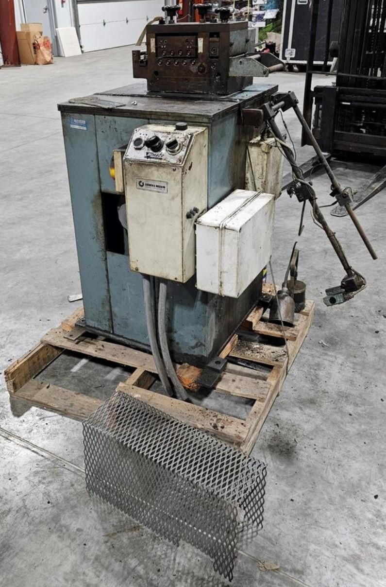 DIMECO STRAIGHTENER STOCK#3690