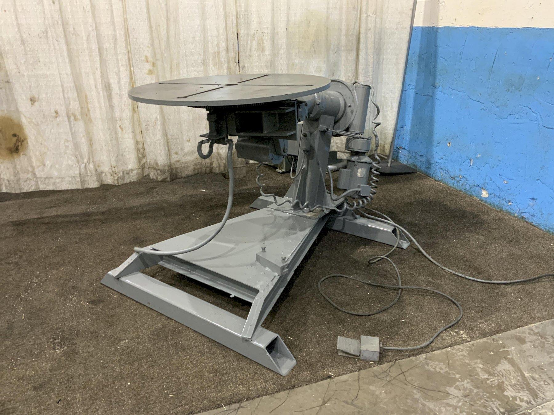 1000 LB RANSOME MODEL # SW10A WELDING POSITIONER: STOCK #80753