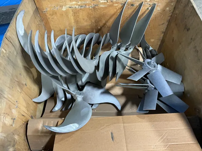 FAN BLADES