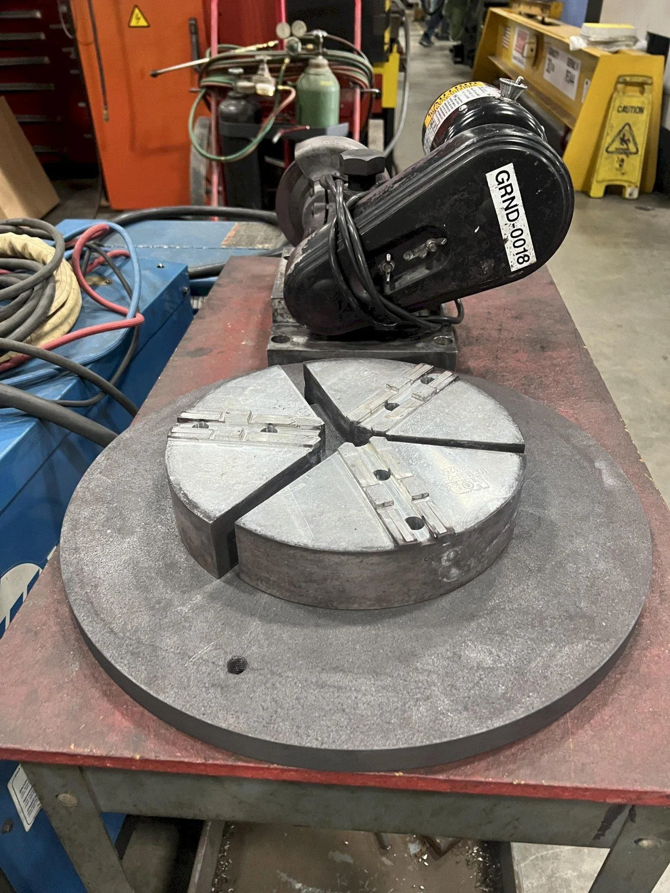 MILLTRONICS ML16/40 CNC LATHE