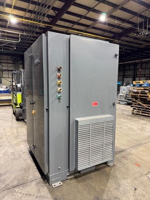 1 - PREOWNED SIMPLEX FORCED AIR-COOLED RESISTIVE/INDUCTIVE LOAD BANK CABINET, MODEL #: TITAN-100, S/N: 77289-11-43/8