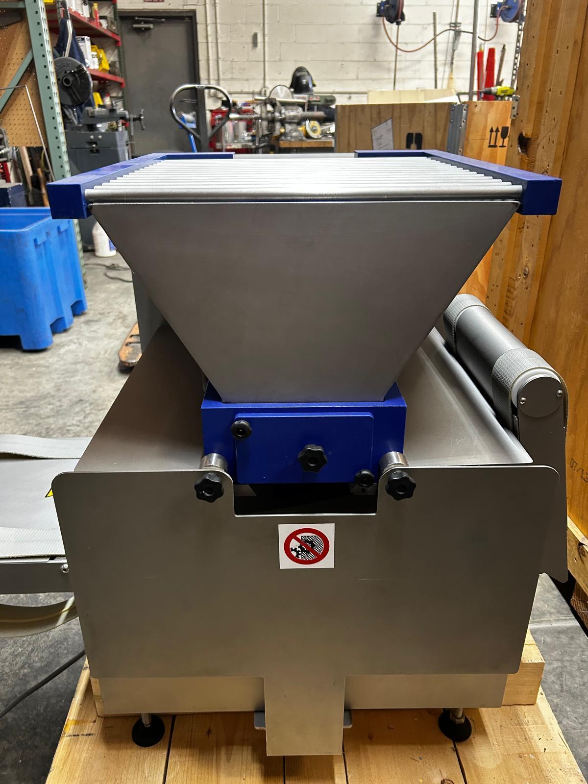 Bakon DROP TT 400-V21 Table Top Depositor, 2022