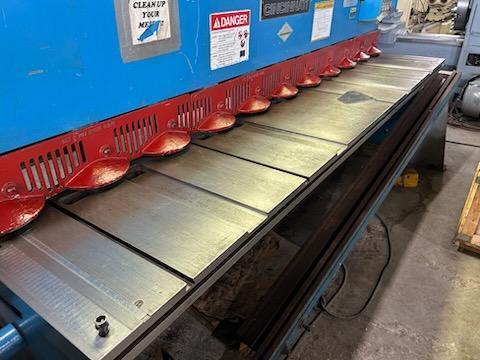 3/8" x 10' CINCINNATI Power Squaring Shear, Model 2510