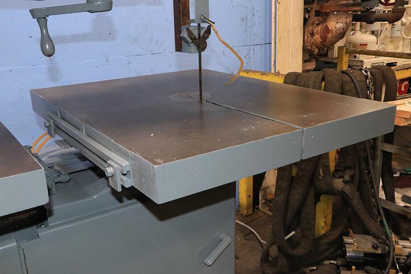 36" DOALL BANDSAW W/HYDRAULIC TABLE FEED, MODEL 3612-H