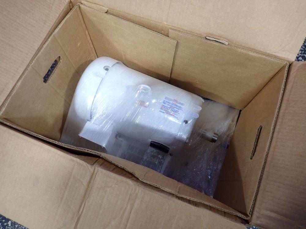 BALDOR-RELIANCE 10 HP MOTOR  -  EWDM3714T