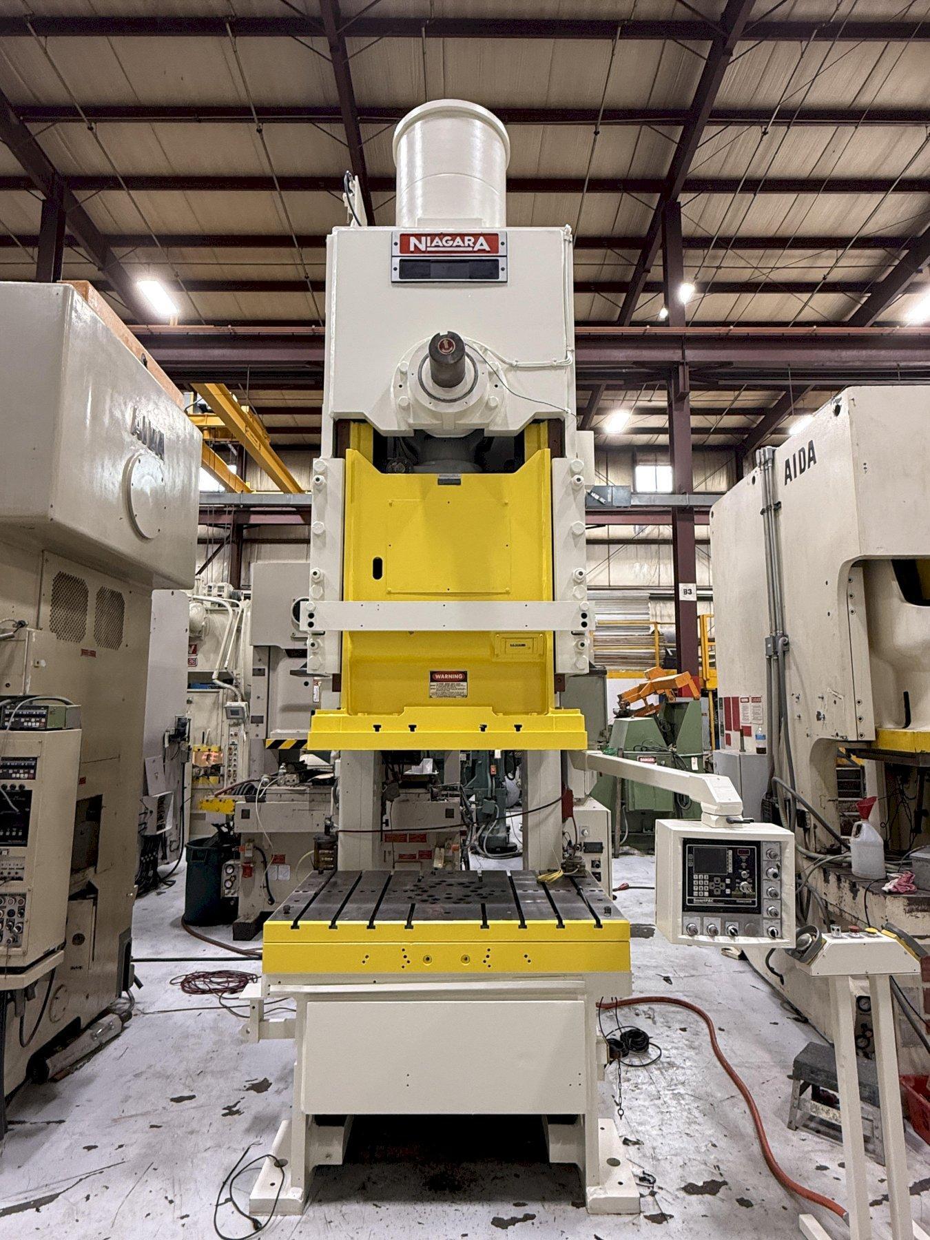 250 Ton NIAGARA E-250 OBS / Gap Frame Used Mechanical Metal Stamping Press For Sale, Under Power!