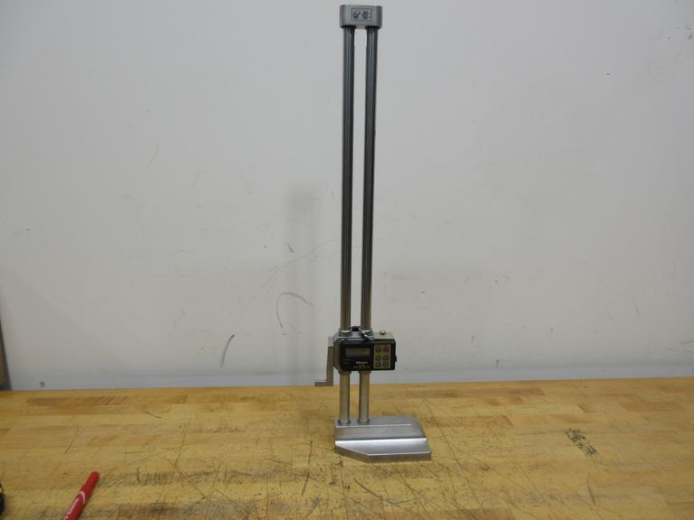 Mitutoyo 192-657, Dual Column 24" Digital Height Gage- Auction Item