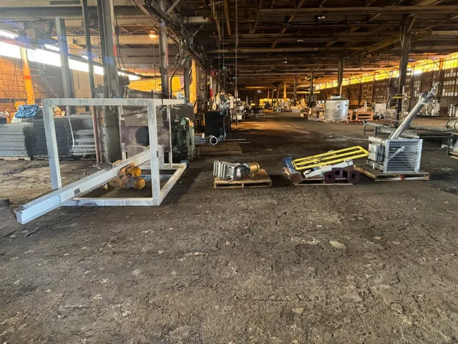 VAC-U-MAX BULK BAG UNLOAD STAND