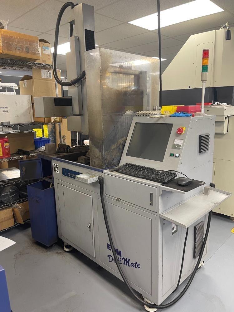 Perseo Erie 430i Drillmate CNC EDM, 2011 – 22 Station Tool Changer, PC Based CNC Controller, De-Ionized Water Filtration System, Transformer