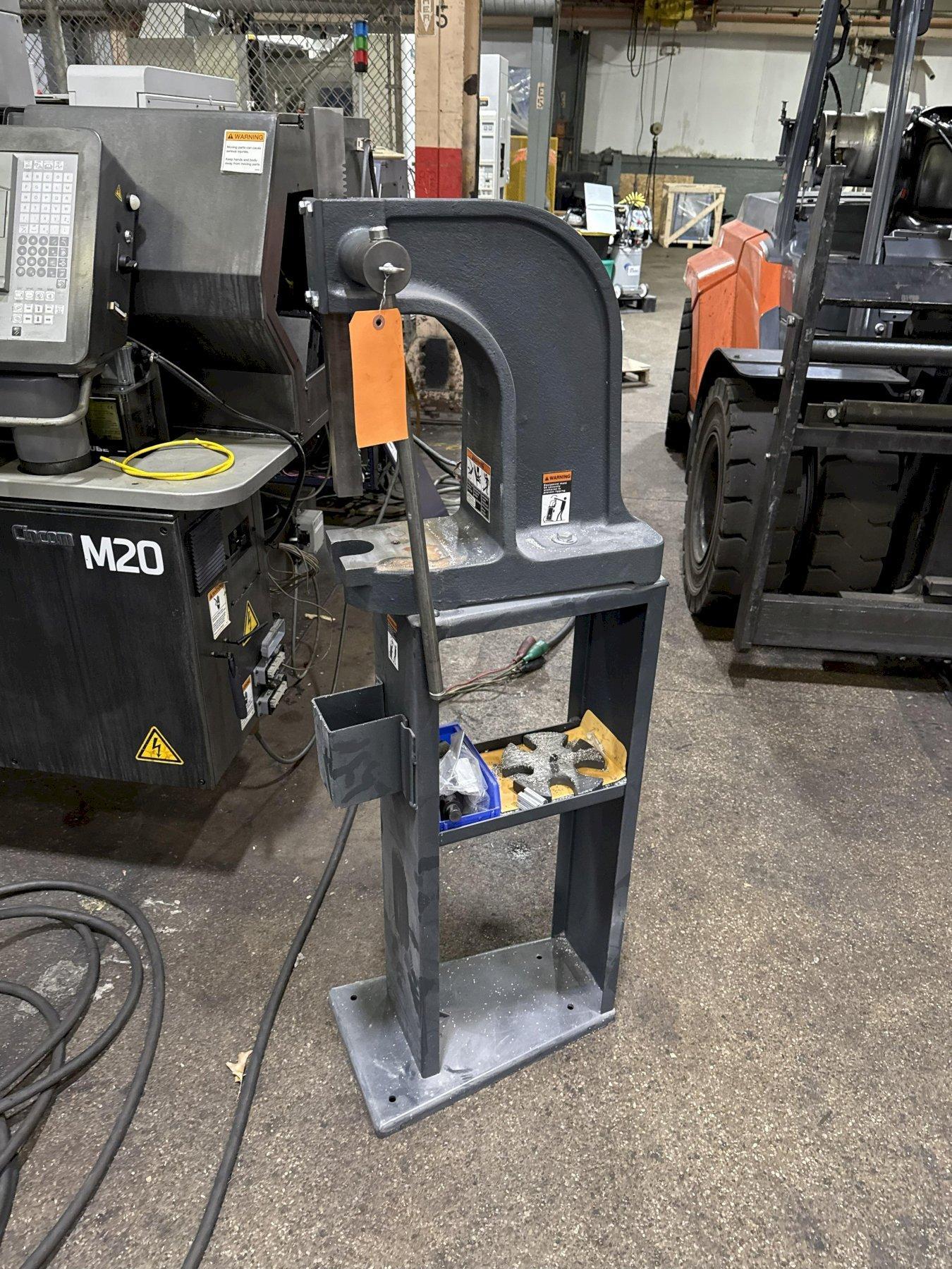 3 TON DAKE ARBOR PRESS MODEL 1