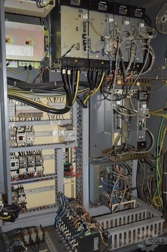 OKUMA ACE CENTER MB-66VB Vertical Machining Centers