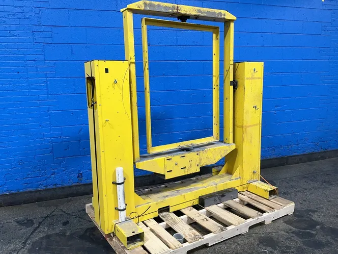 Mannetron 36" X 48" Roto-cast Machine