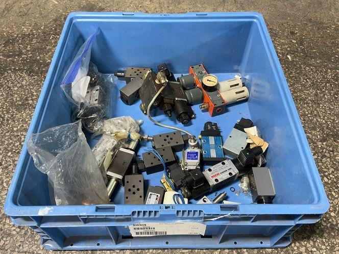 NACHI FUJIKOSHI CORP, REXROTH, FUSETRON MISC. VALVES, FUSES