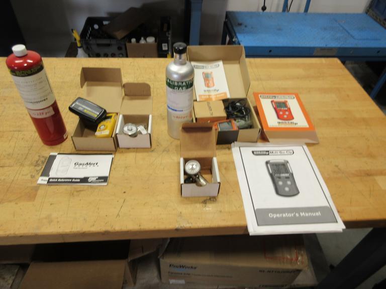 Electronic Gas Detectors with Reference Cylinders and Manuals- Auction Item