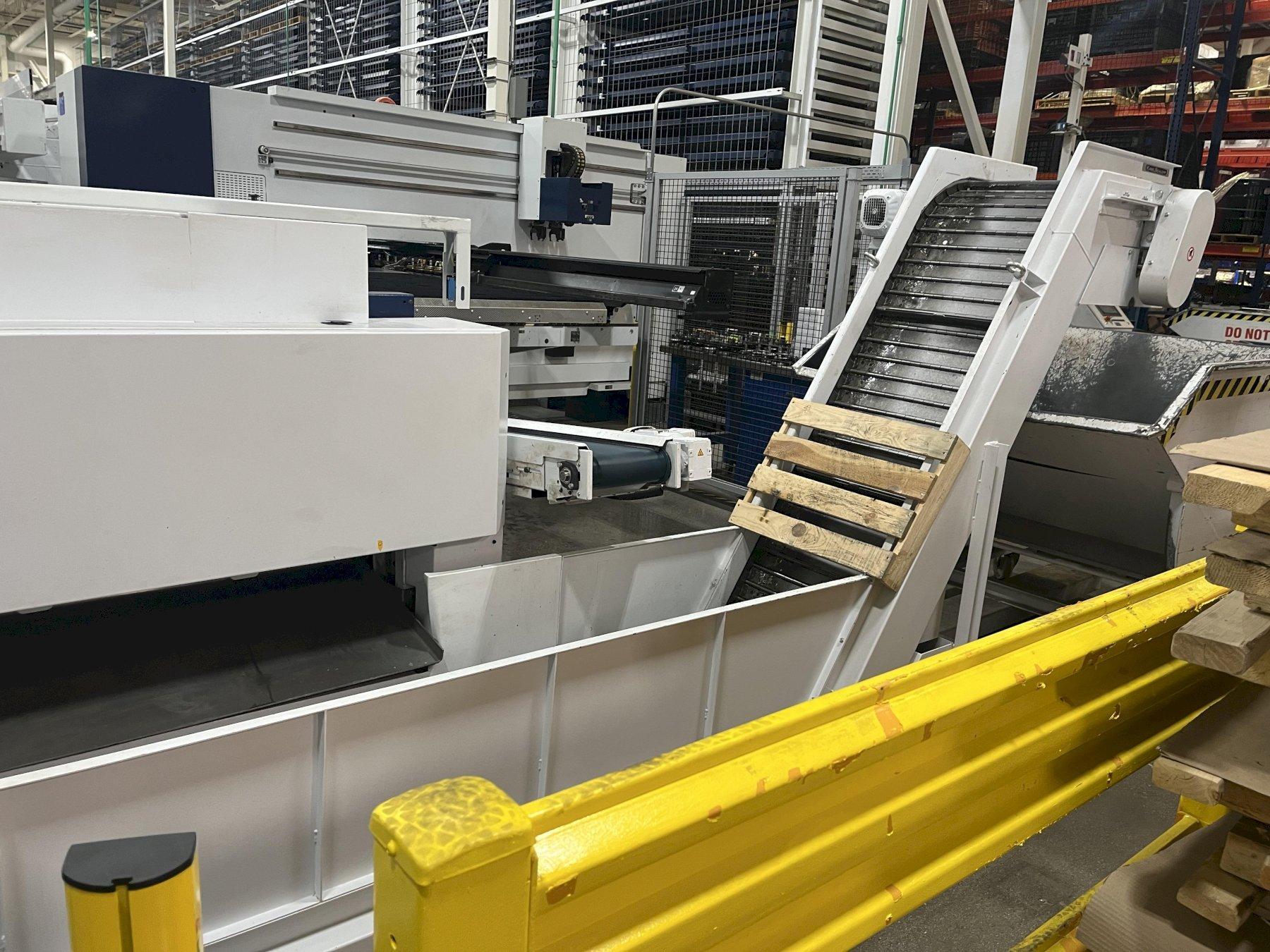 TRUMPF TRUPUNCH 5000 LARGE FORMAT PUNCHING MACHINE