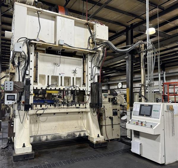 Used Minster E2-300-72 Remanufactured in 2017 with Minster MEF5-26 Feed Line