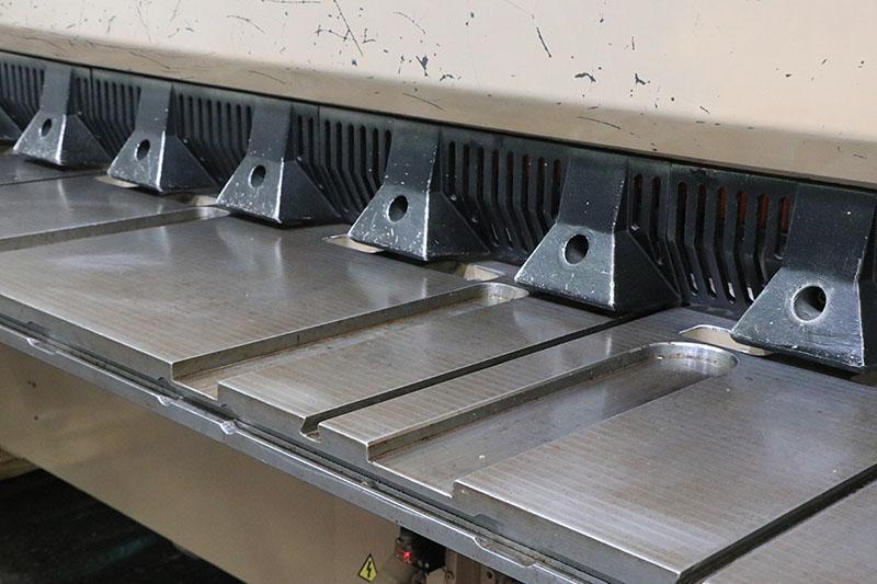 8' x 1/4" CINCINNATI HYDRAULIC SHEAR MODEL 250HS