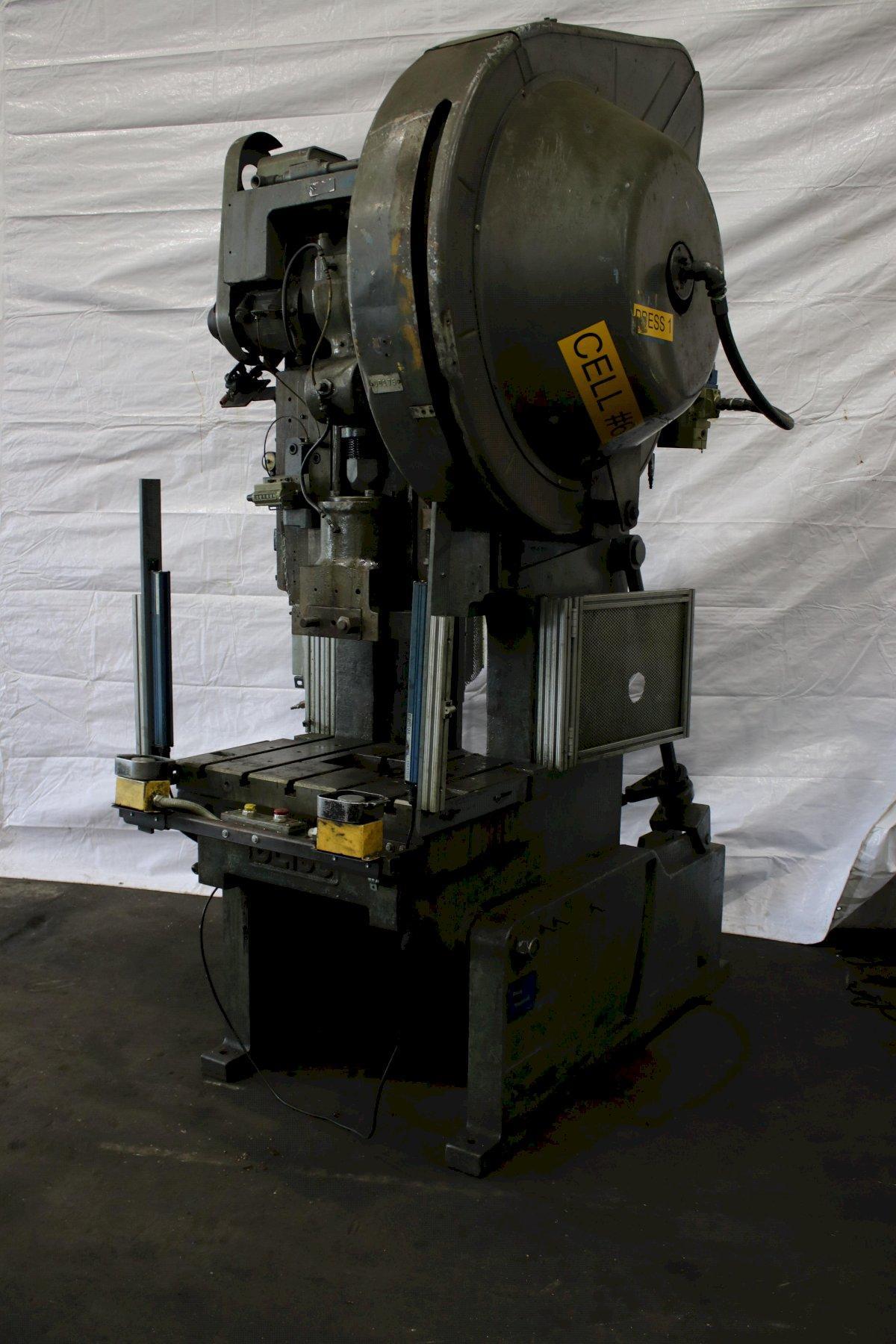 60 TON BLISS OBI FLYWHEEL SINGLE CRANK PRESS: STOCK #75543