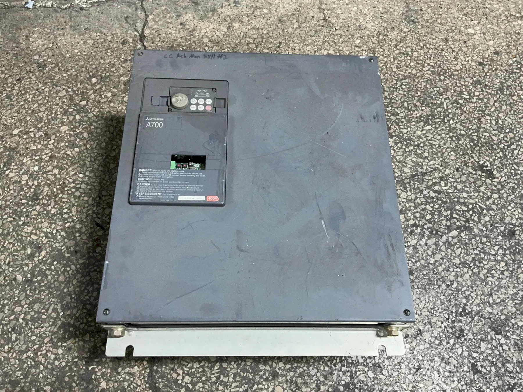 MITSUBISHI ELECTRIC CORPORATION FREQUENCY INVERTER   -  FR-A740-01100