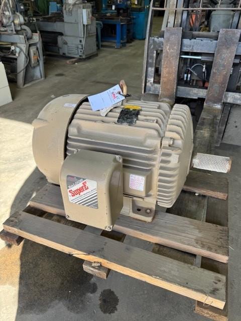 1 - PREOWNED BALDOR RELIANCE FARM DUTY MOTOR, MODEL #: SUPER E, S/N: C1805221322
