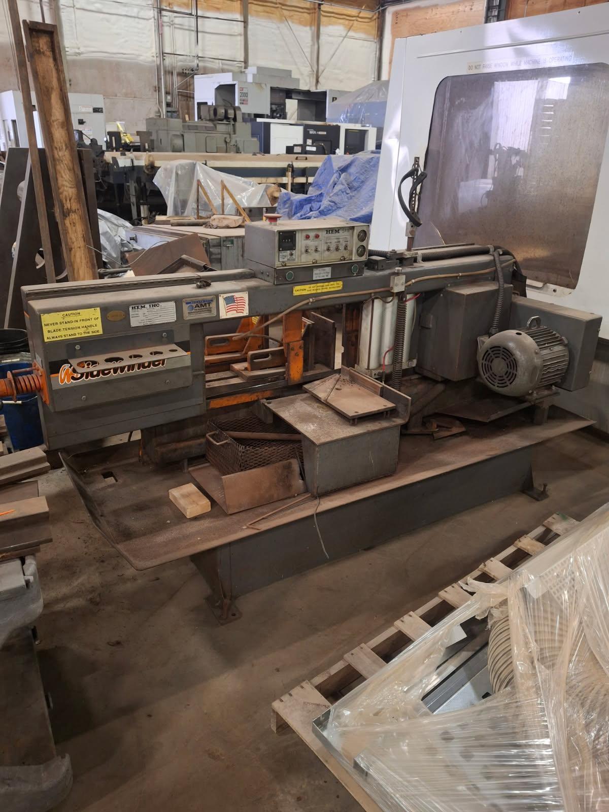 1 - PREOWNED HEMSAW HIGH SPEED PRODUCTION BANDSAW, MODEL #: SIDEWINDER AUTO, S/N: 819102