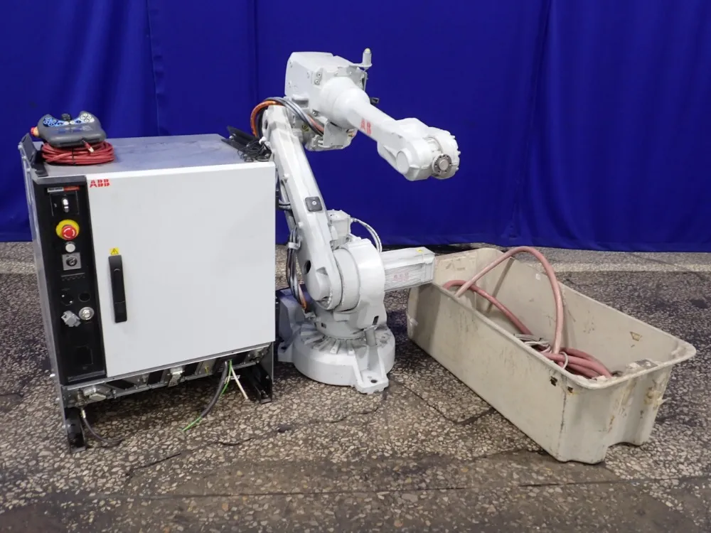 ABB ROBOT  -  IRB 2600