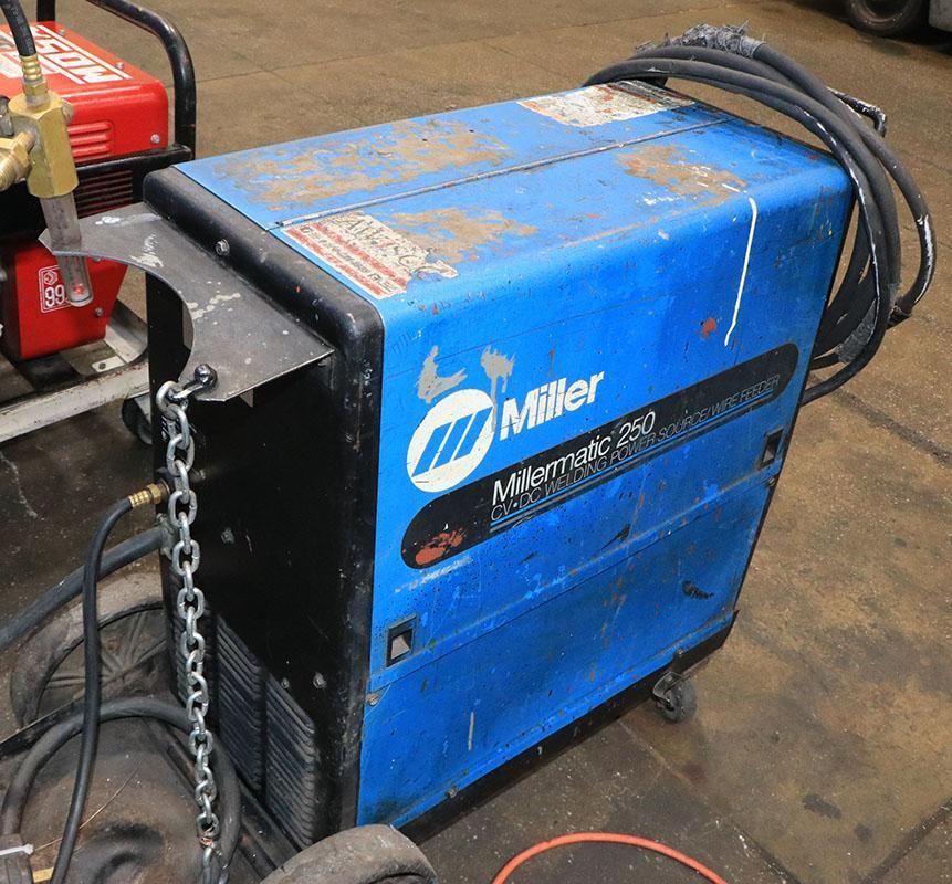 MILLER 250 AMP DC POWER MIG WELDER, MODEL: MILLERMATIC-250