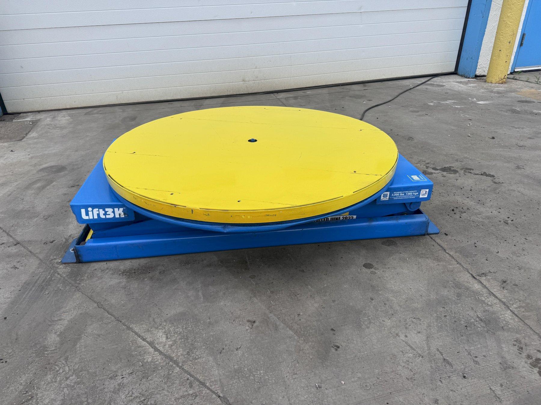 3000 LB BISHAMON MODEL L3K-TT HYDRAULIC SCISSOR LIFT TABLE: STOCK #81313