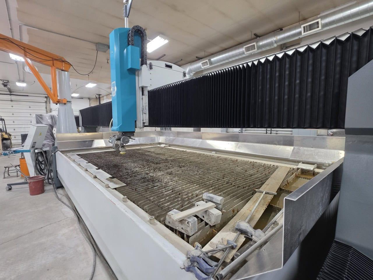 6′ x 12′ Flow Mach 500 Waterjet, 2022 – 90,000 PSI
