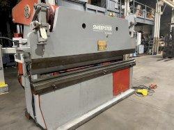 Accurpress 10' x 130 Ton Hydraulic Press Brake,  14