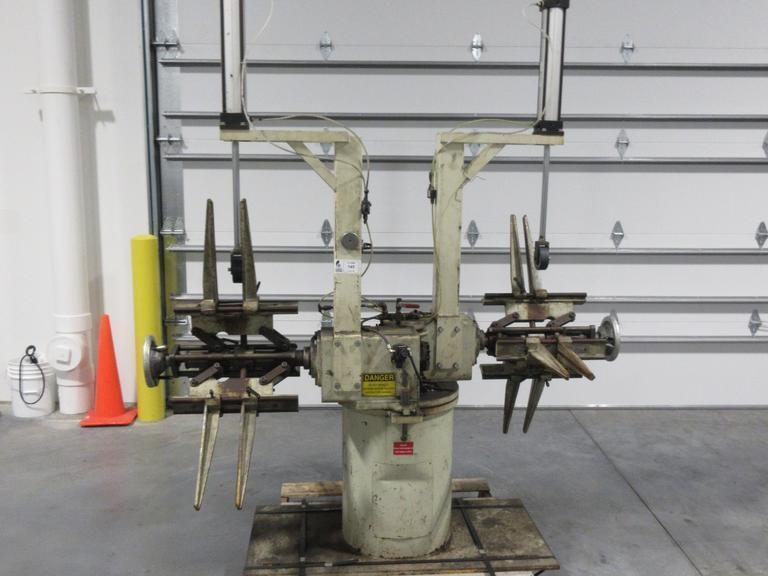 3,000 LB COOPER WEYMOUTH PETERSON 2.5RD DOUBLE END COIL REEL. STOCK # 1001025.