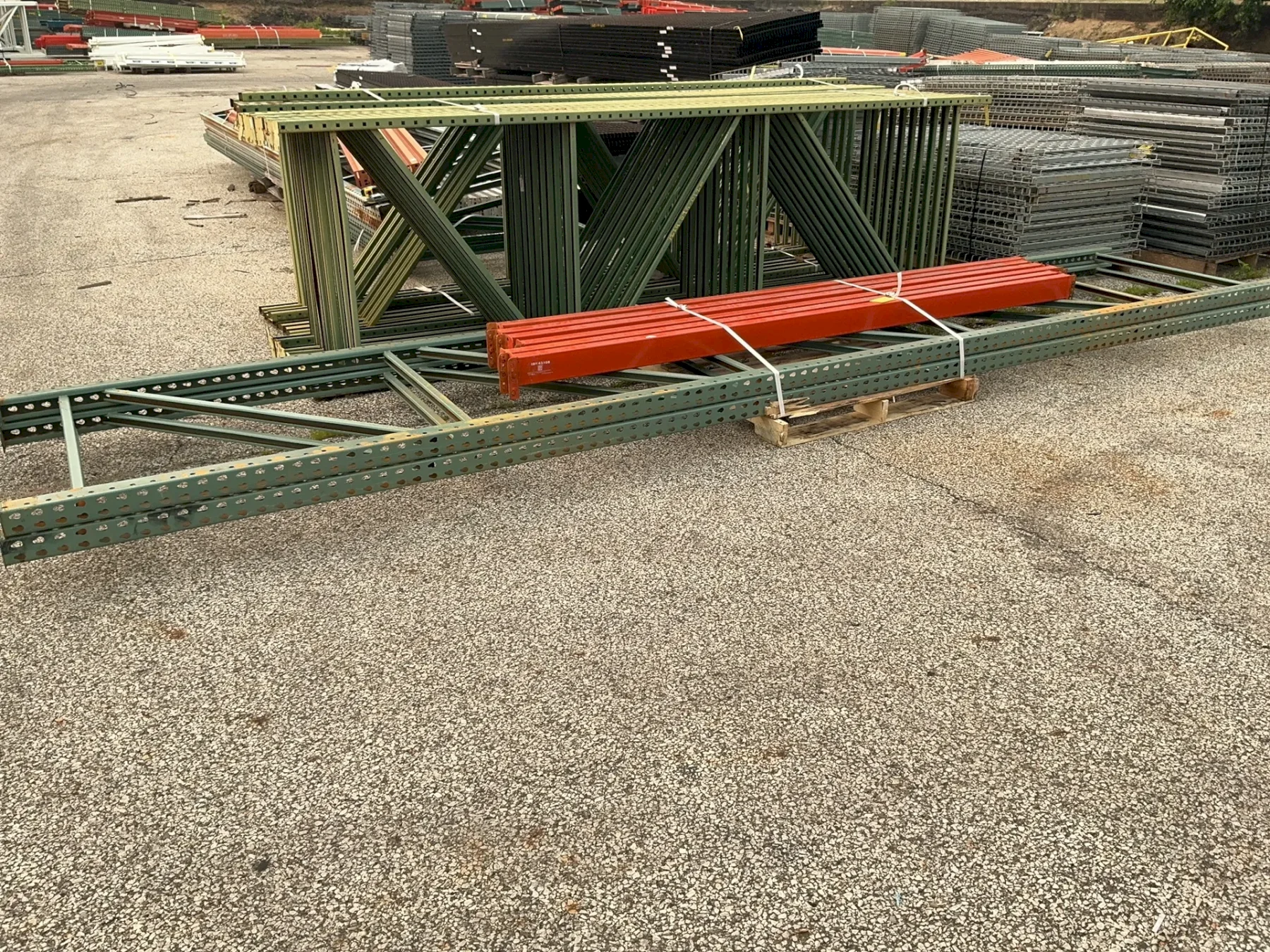 HUSKY PALLET RACKING