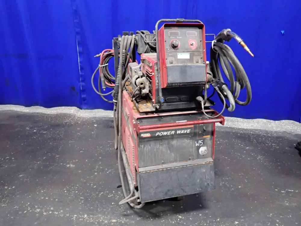 LINCOLN ELECTRIC 450 A WELDER   -  POWER WAVE 455