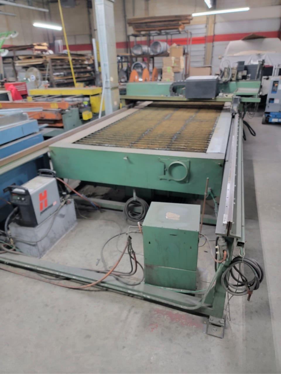5′ x 20′ Linde CM250 CNC Plasma, 1990 – 65 Amp Hypertherm Powermax 65