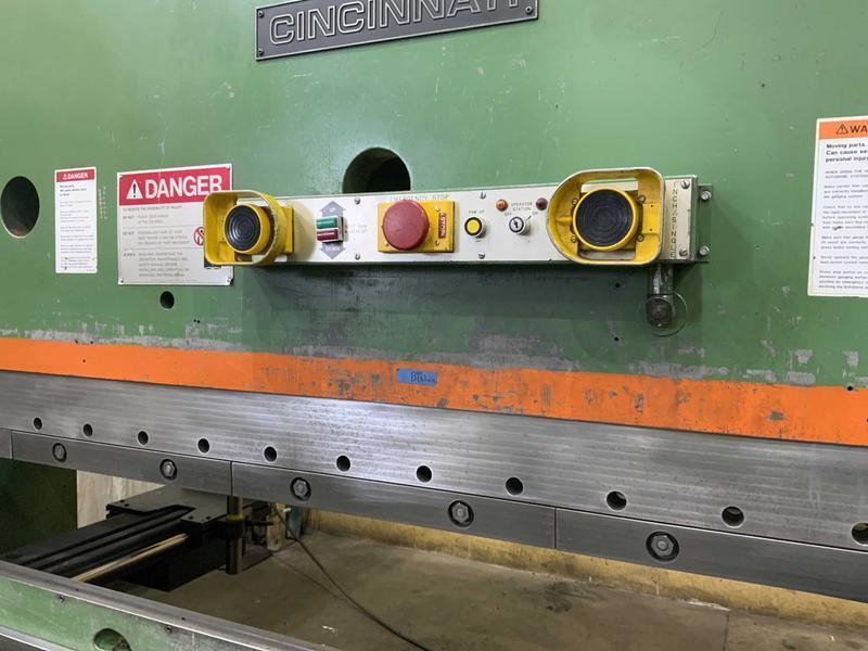 175 TON X 14' CINCINNATI MODEL 175X12CB HYDRAULIC PRESS BRAKE