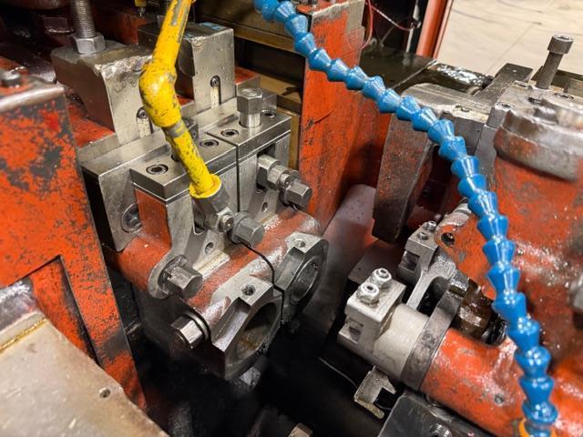 3/8" Asahi Sunac Model AOT 10B 2 Die 2 Blow Cold Header