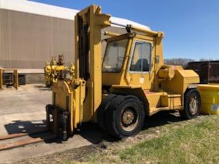 18000 LB. TAYLOR FORKLIFT